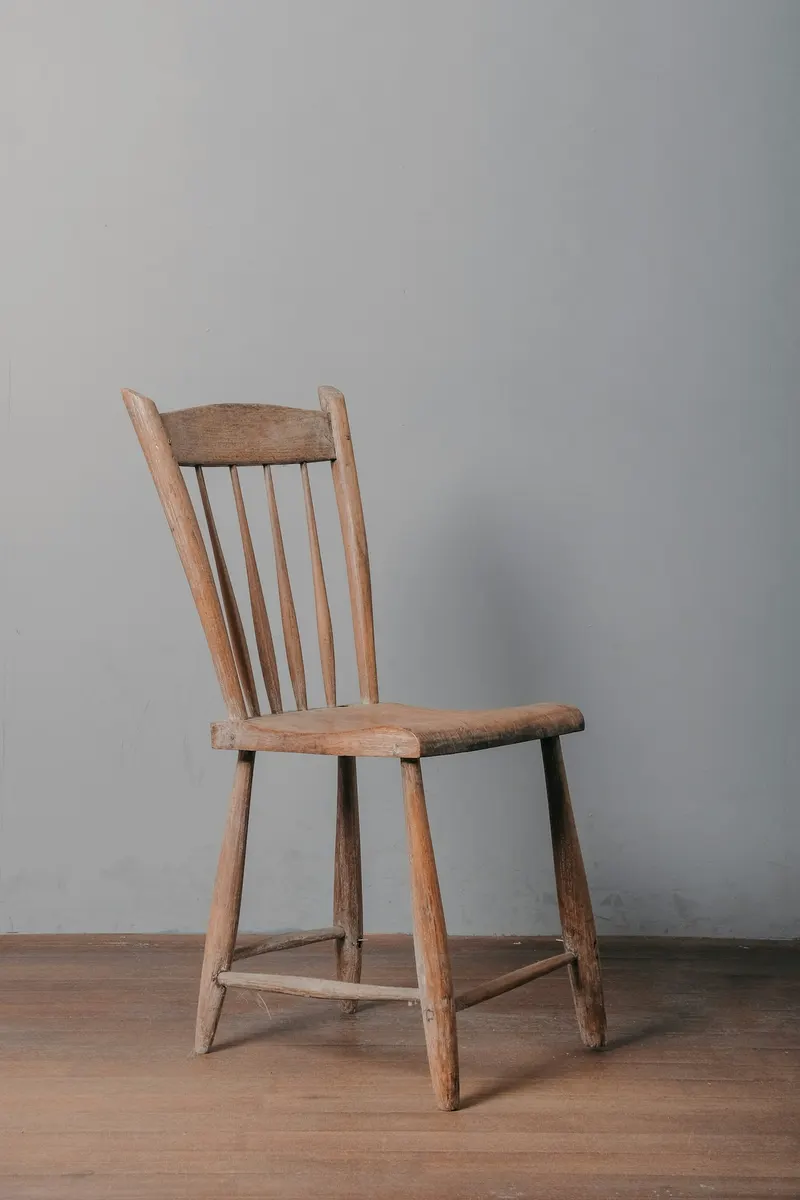 Scaun de lemn, vintage